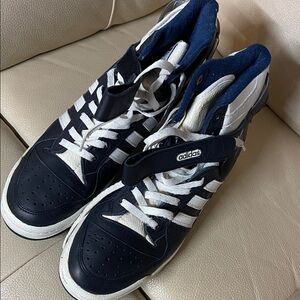 Adidas Men's Forum Hi Navy and White Sneakers